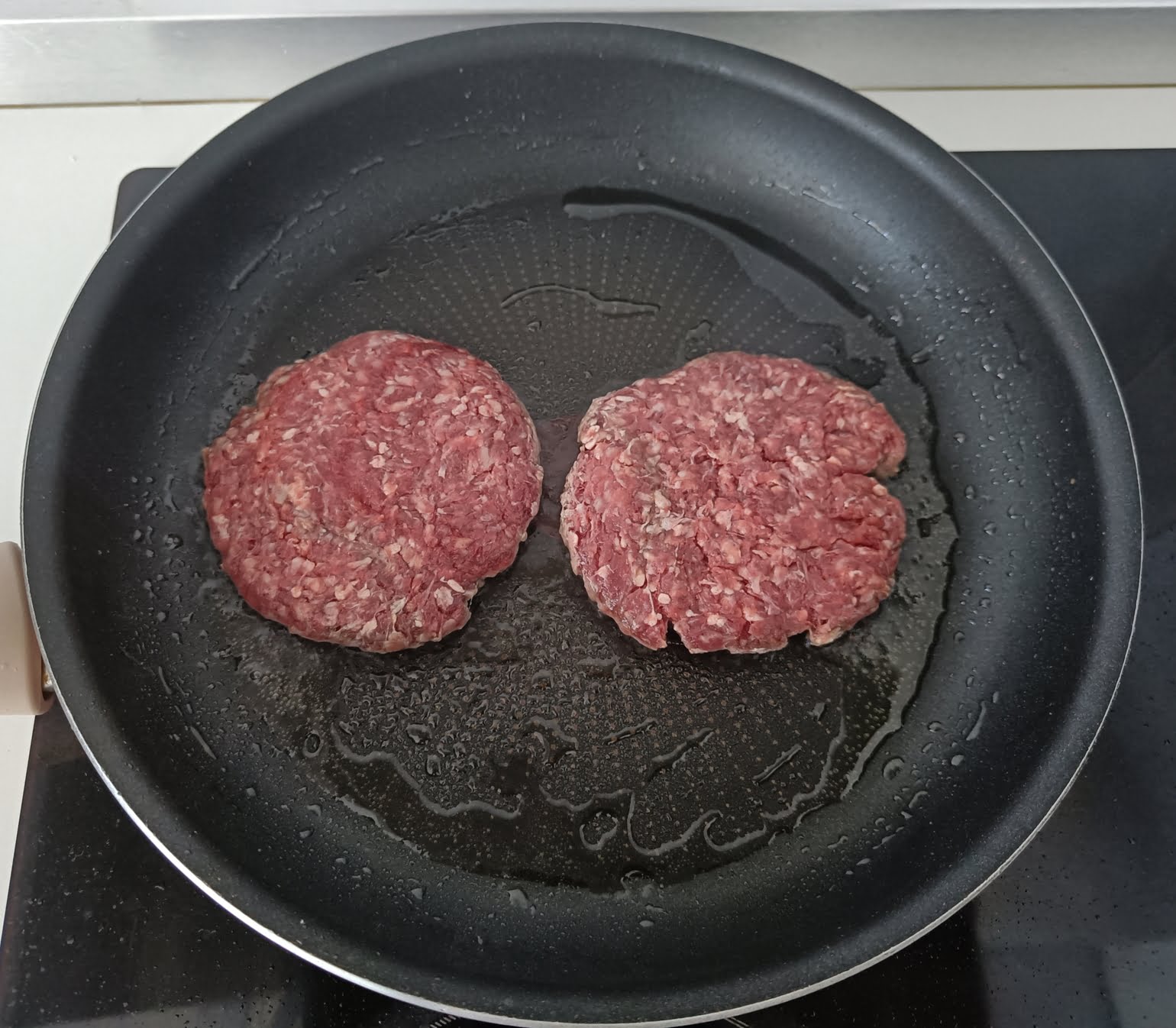 coccion carne hamburguesa con huevo