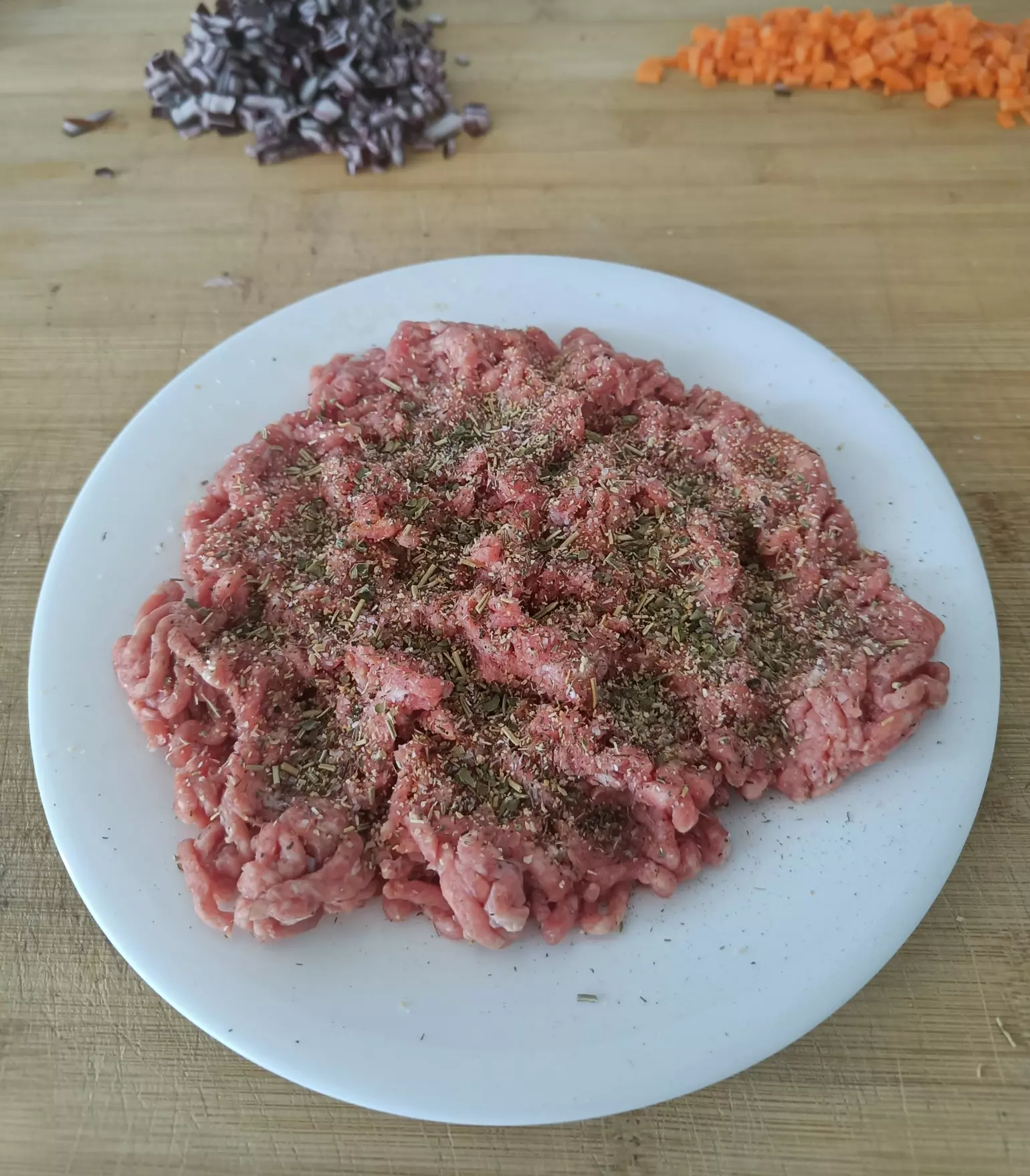 sazono carne pasta con carne picada